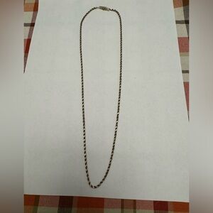 10kt yellow gold rope chain 21.5 inches long 2.07 grams!